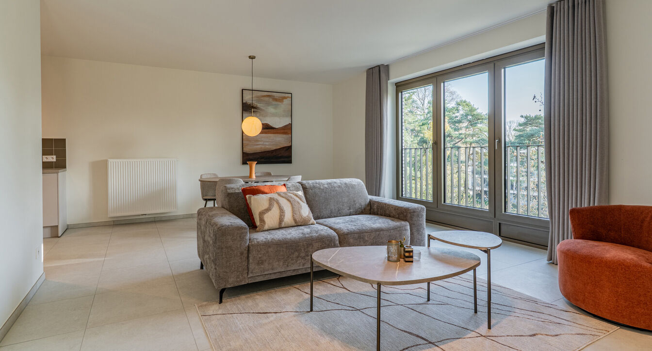 Dit ruim en lichtrijk 1-slaapkamerappartement (60 &ndash; 63 m&sup2;) is perfect voor maximaal 2 personen en is ideaal voor personen die een flexibele woonoplossing zoeken.

Dit appartement wordt aangeboden door Best Flats met een all-in concept: volledig gemeube