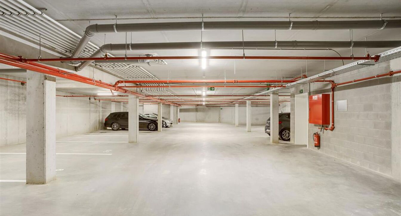 Binnenstaanplaats te koop in Hoogstraten