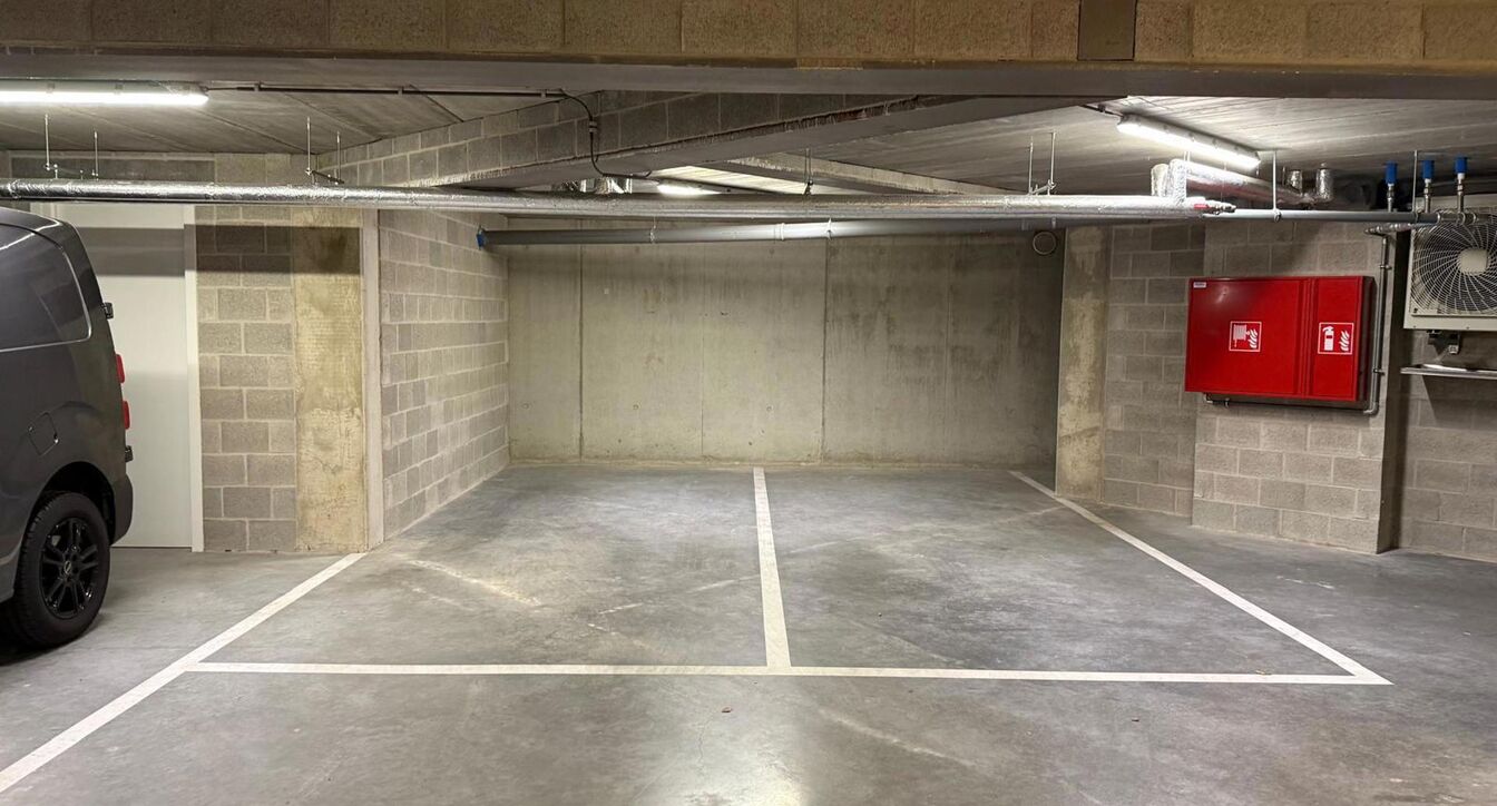 Binnenstaanplaats te koop in Retie