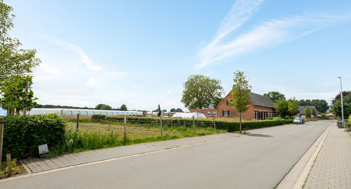 Bouwgrond te koop in Ravels