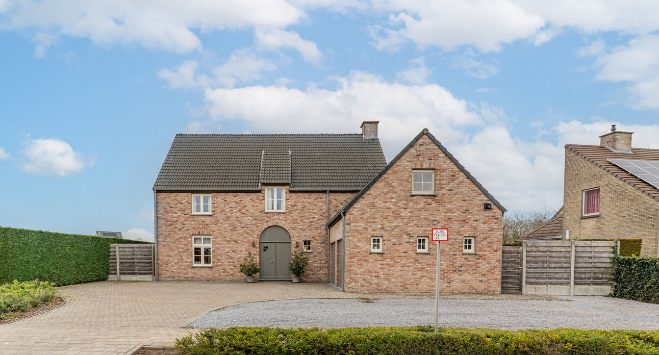 Buitengewoon huis te koop in Dessel