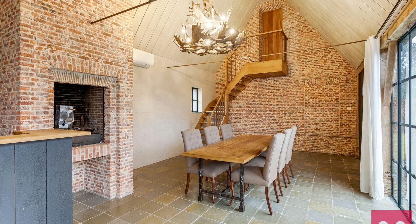 Buitengewoon huis te koop in Hoogstraten