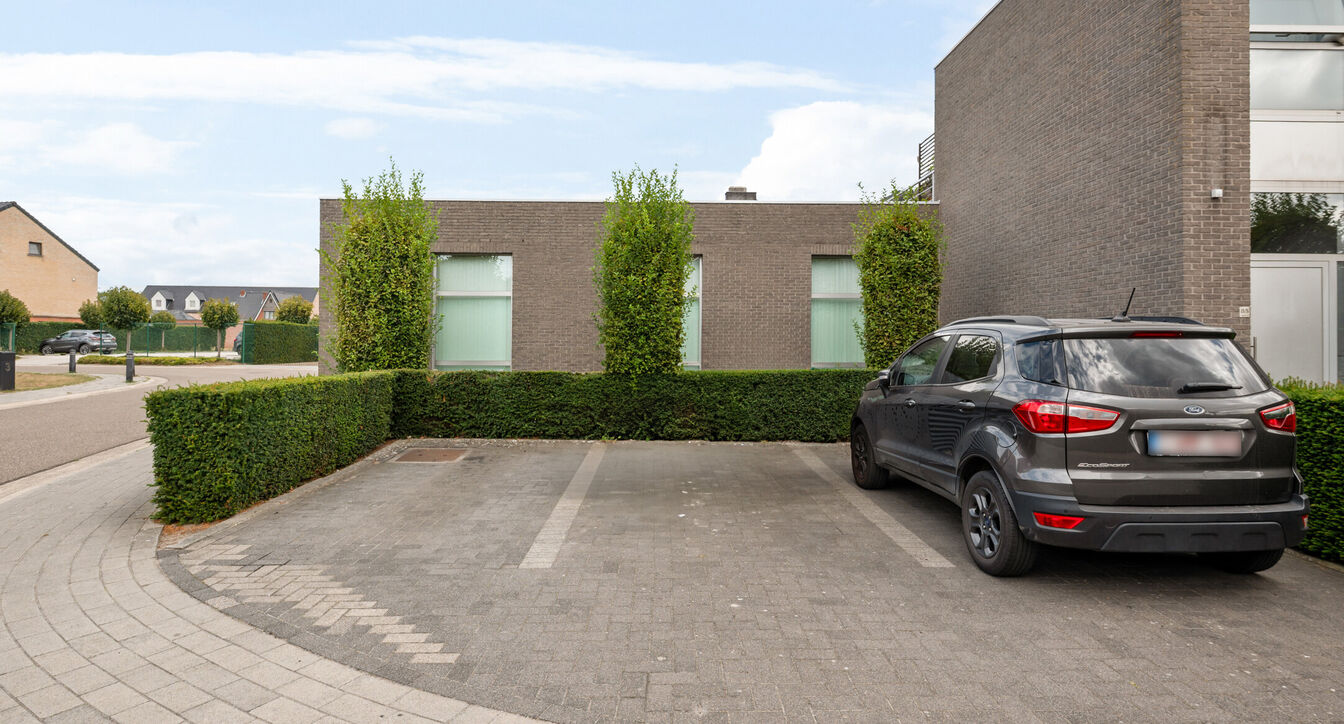 Commerciële building te koop in Neerpelt