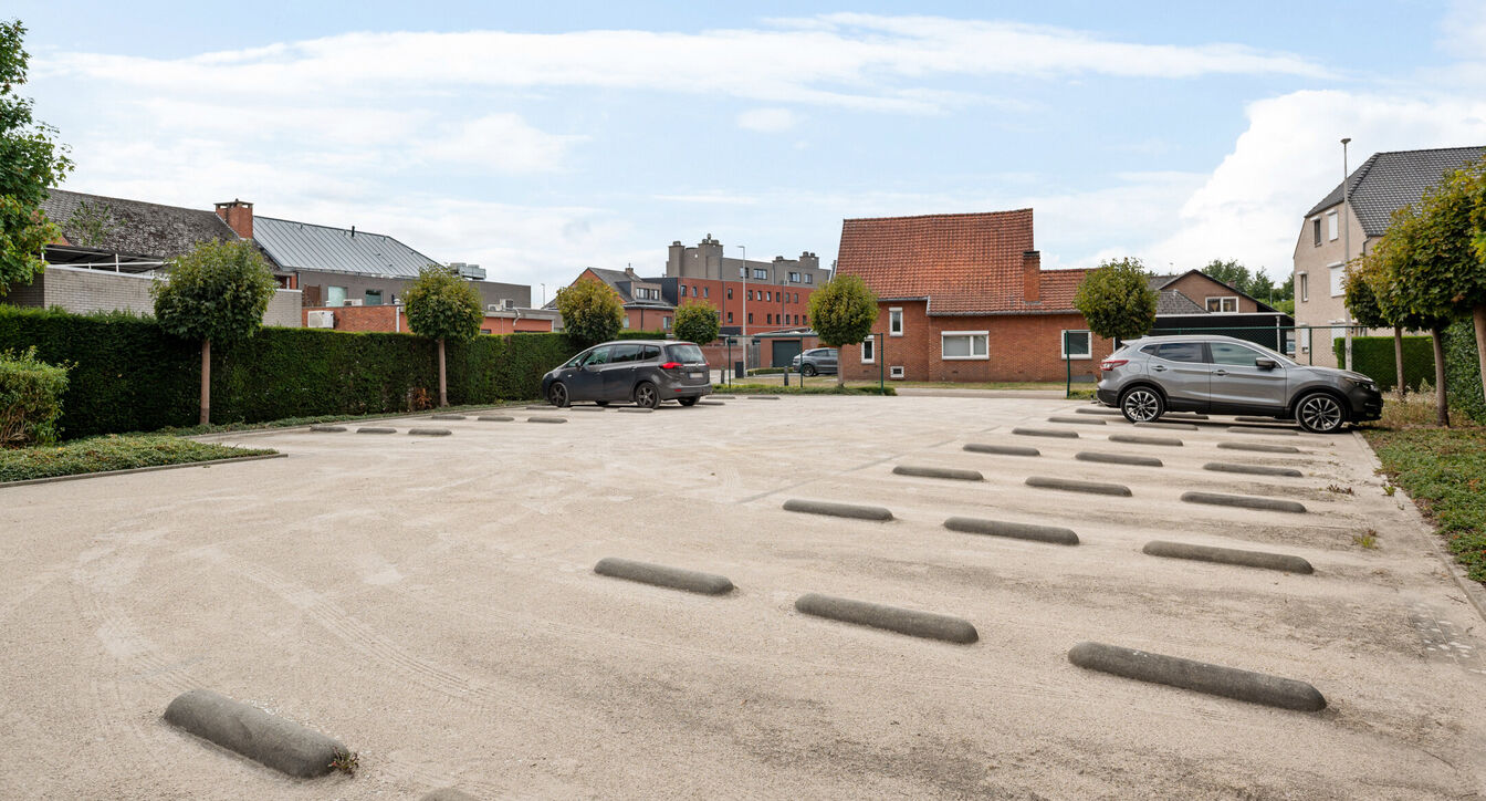 Commerciële building te koop in Neerpelt