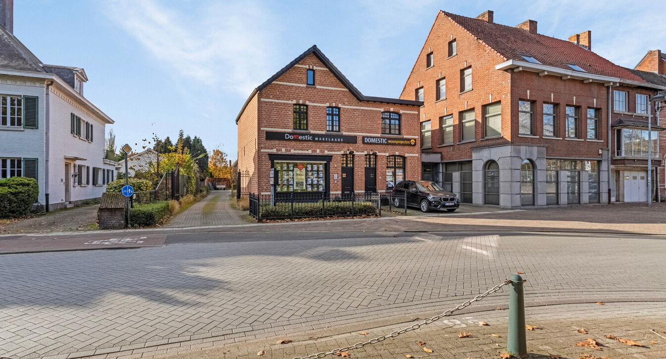 Gebouw voor gemengd gebruik te huur in Beerse