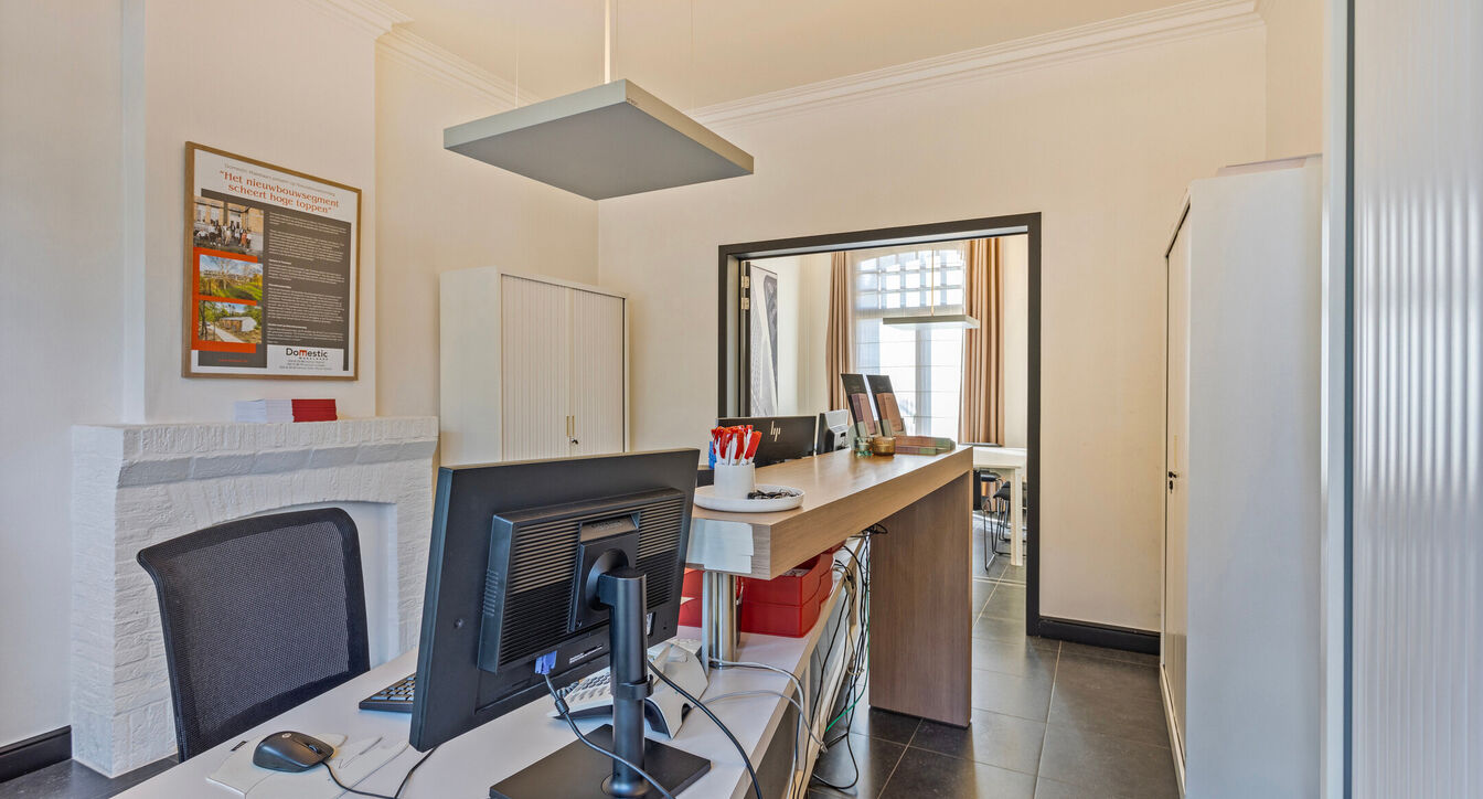 Gebouw voor gemengd gebruik te huur in Beerse