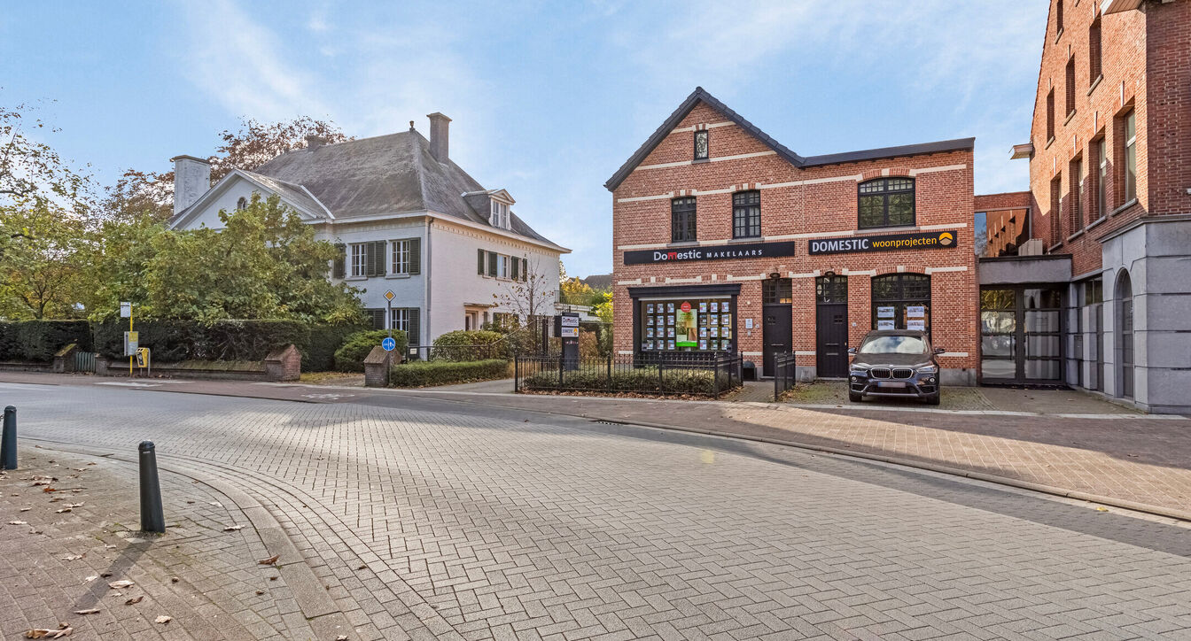 Gebouw voor gemengd gebruik te huur in Beerse