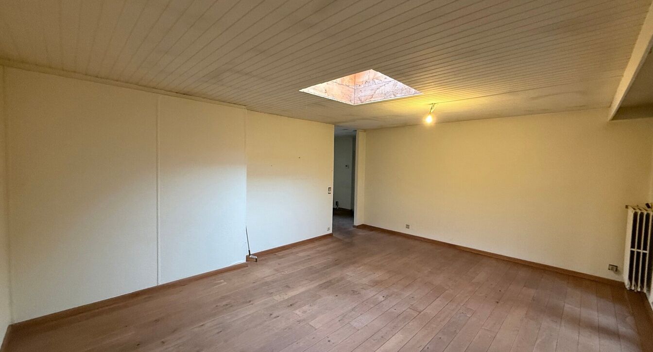 Gebouw voor gemengd gebruik te huur in Mol