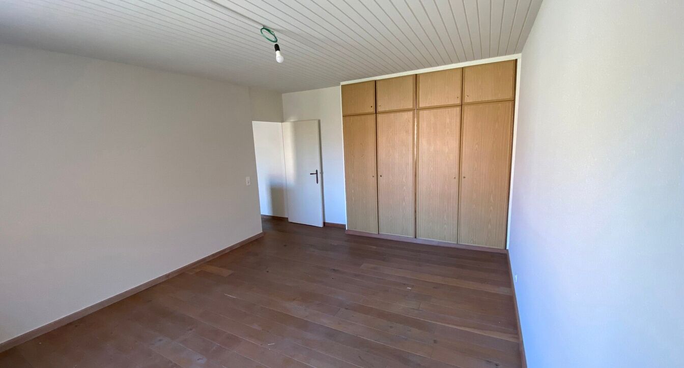 Gebouw voor gemengd gebruik te huur in Mol