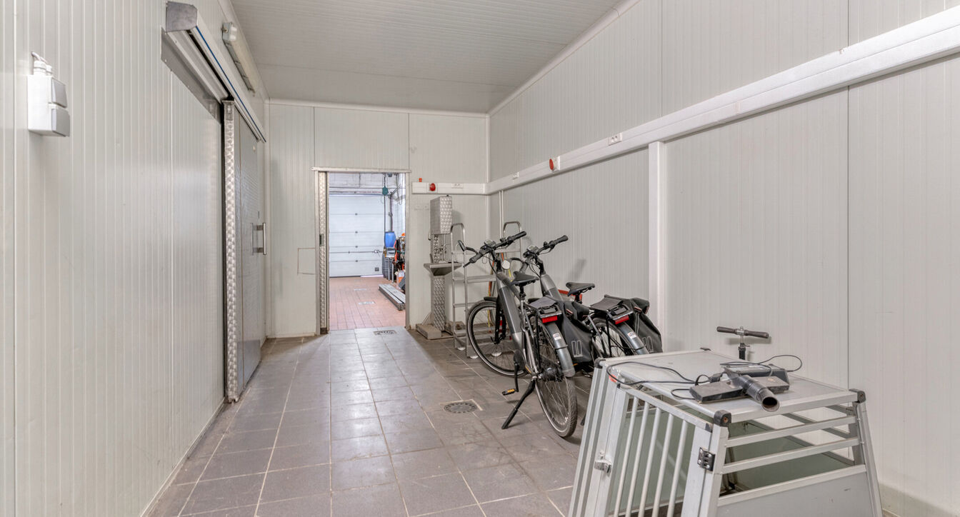 Gebouw voor gemengd gebruik te koop in Arendonk