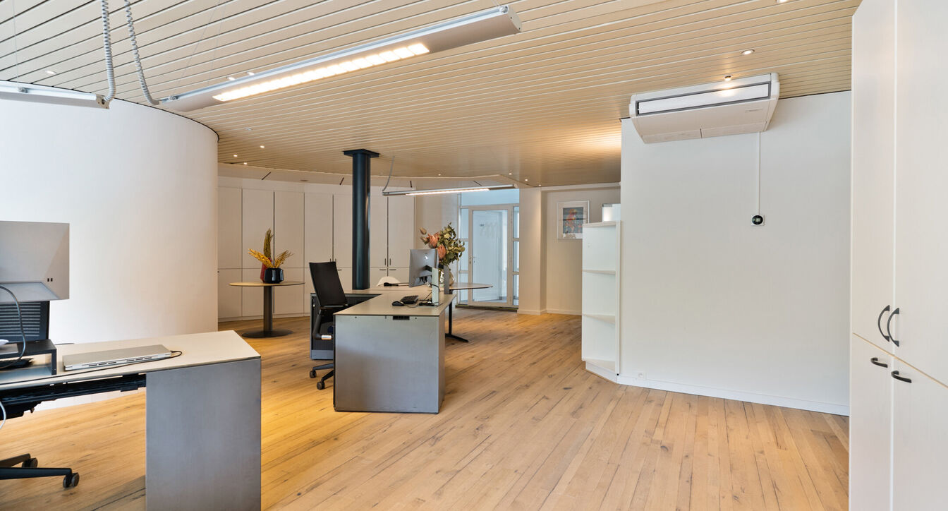 Gebouw voor gemengd gebruik te koop in Arendonk