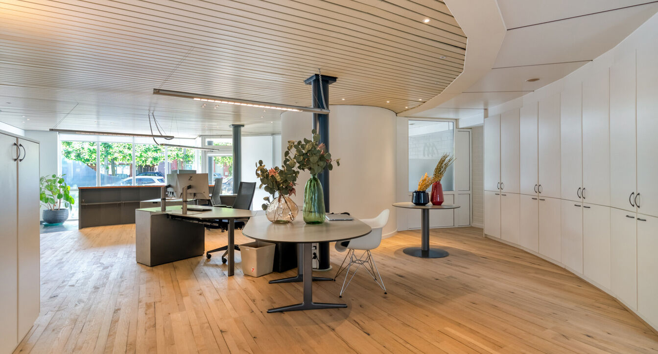 Gebouw voor gemengd gebruik te koop in Arendonk