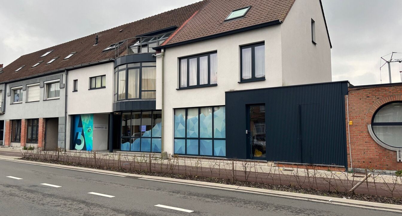 Gebouw voor gemengd gebruik te koop in Arendonk