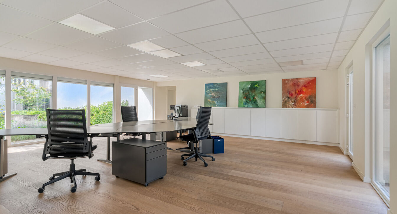 Gebouw voor gemengd gebruik te koop in Arendonk