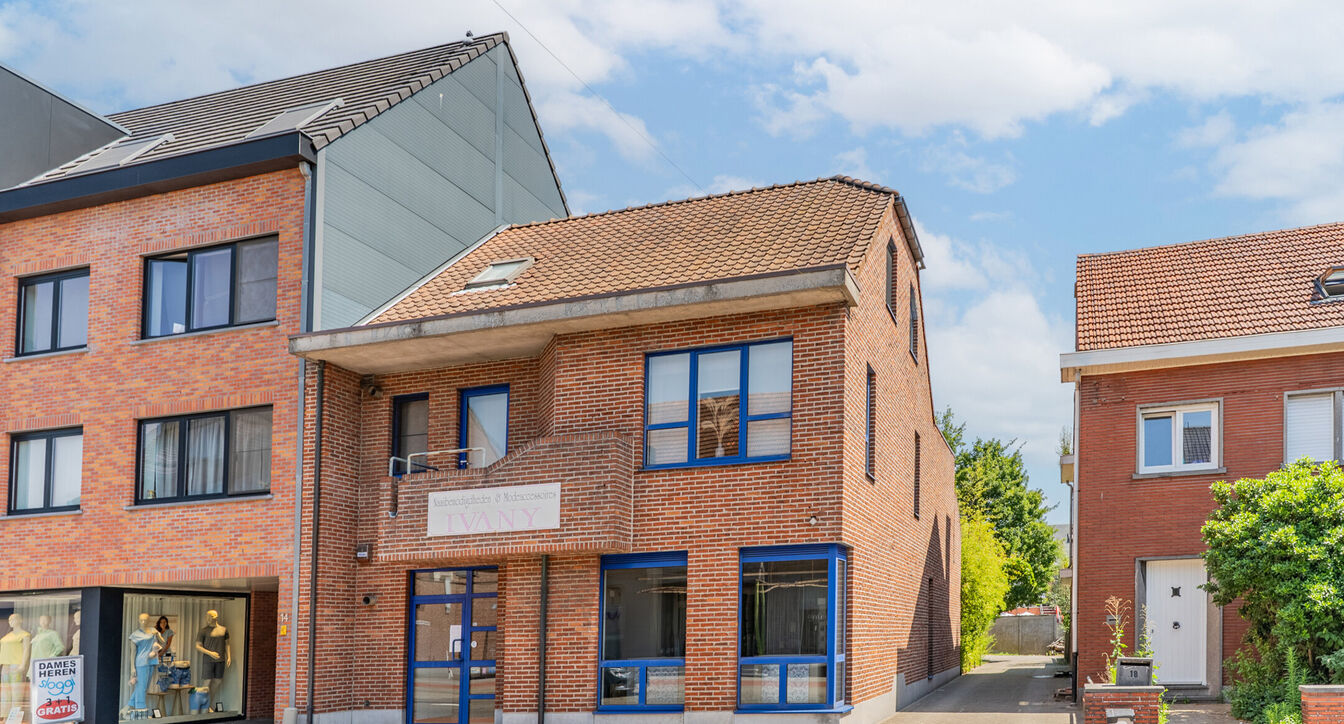 Gebouw voor gemengd gebruik te koop in Dessel