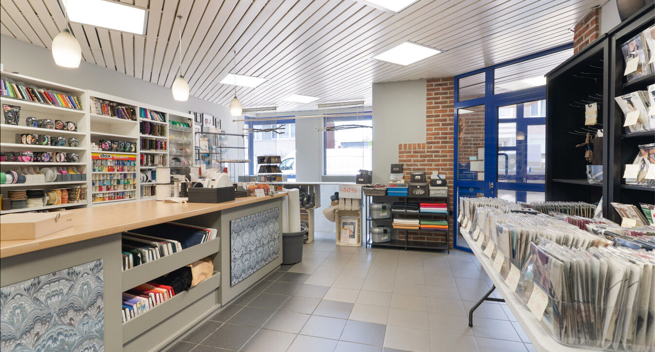 Gebouw voor gemengd gebruik te koop in Dessel