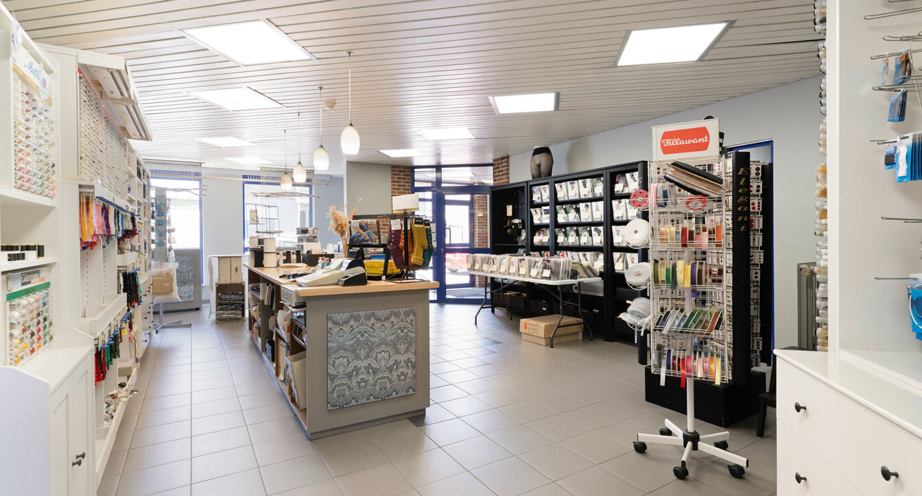 Gebouw voor gemengd gebruik te koop in Dessel