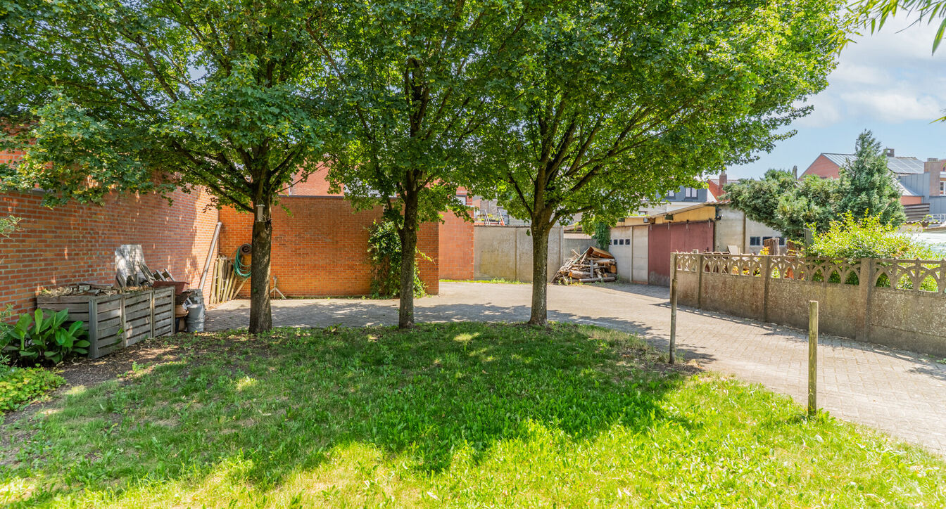 Gebouw voor gemengd gebruik te koop in Dessel