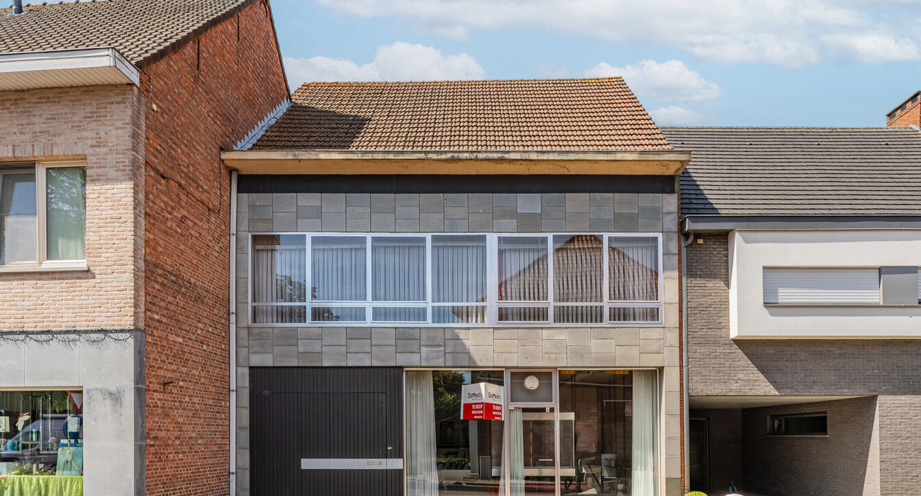 Gebouw voor gemengd gebruik te koop in Gierle