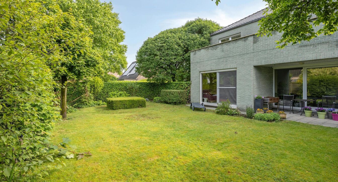 Gebouw voor gemengd gebruik te koop in Hoogstraten