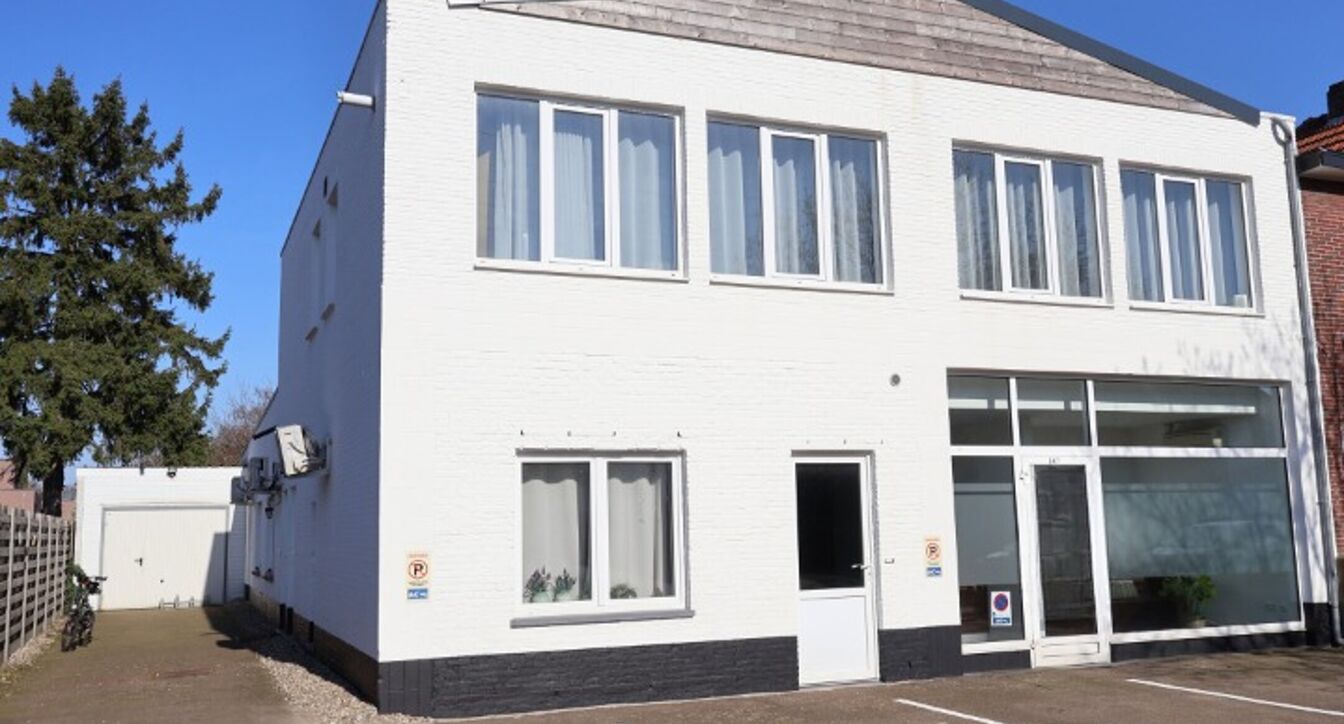 Gebouw voor gemengd gebruik te koop in Mol