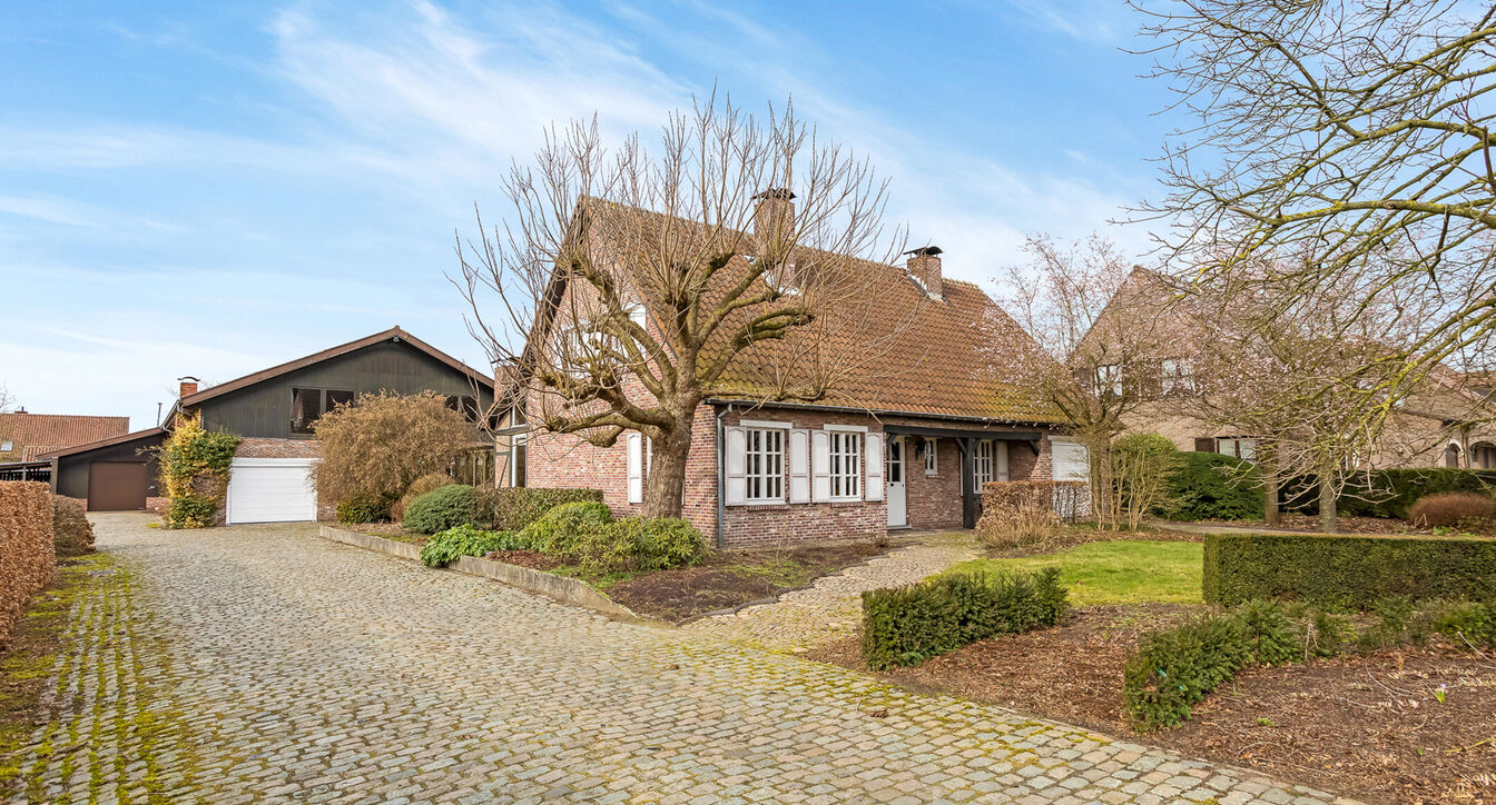 Gebouw voor gemengd gebruik te koop in Retie