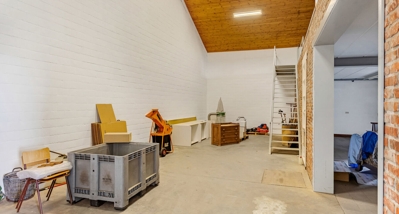 Gebouw voor gemengd gebruik te koop in Retie