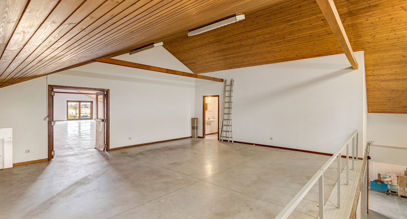 Gebouw voor gemengd gebruik te koop in Retie