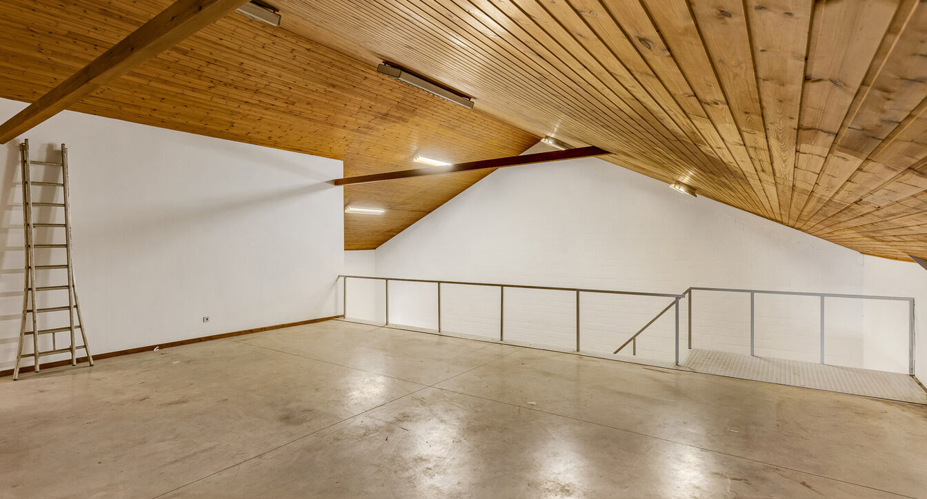 Gebouw voor gemengd gebruik te koop in Retie