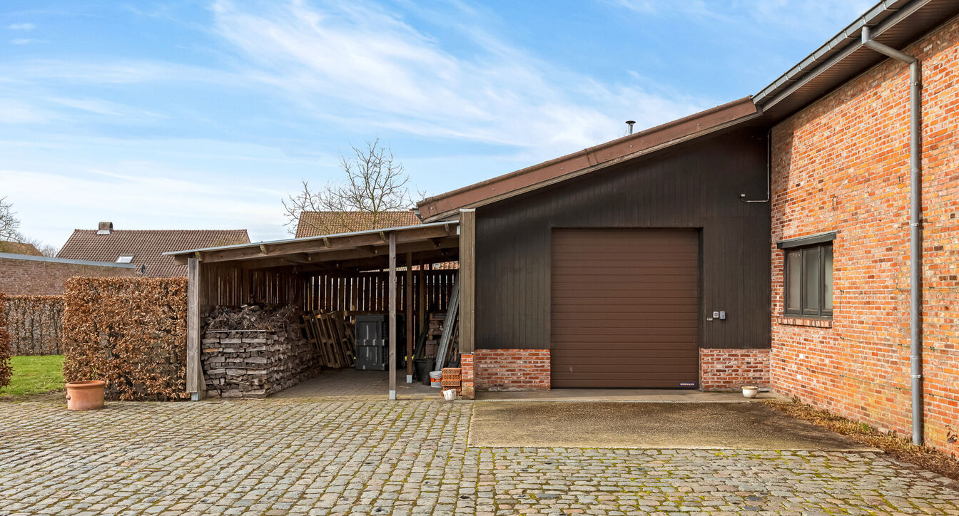 Gebouw voor gemengd gebruik te koop in Retie