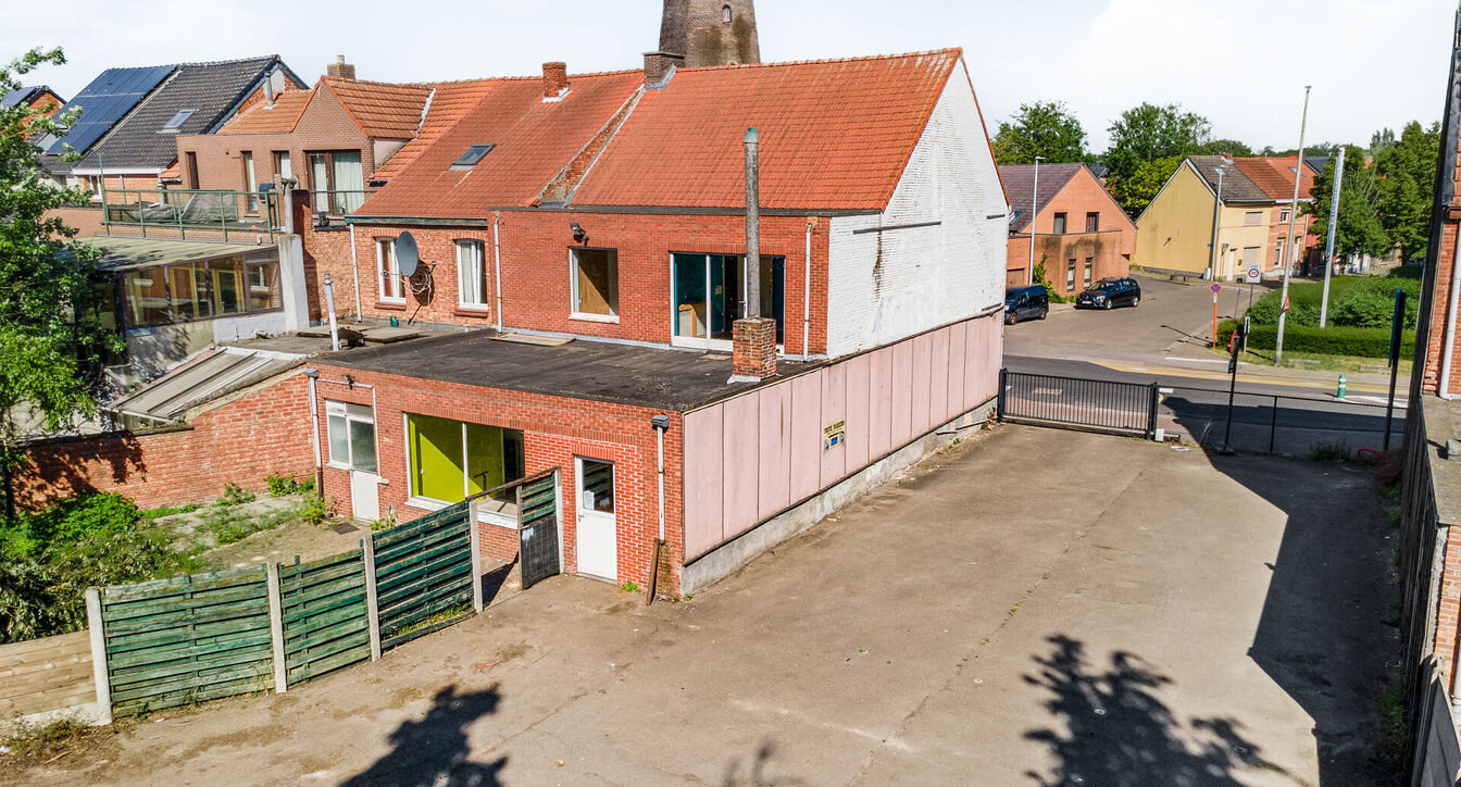 Gebouw voor gemengd gebruik te koop in Turnhout
