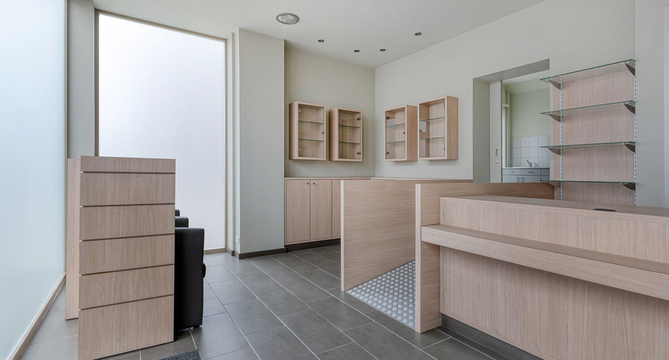 Gebouw voor gemengd gebruik te koop in Turnhout