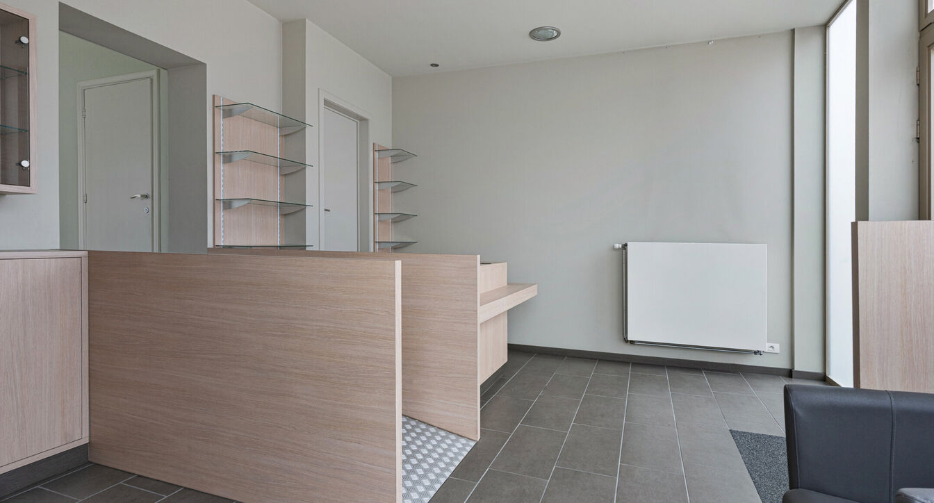 Gebouw voor gemengd gebruik te koop in Turnhout