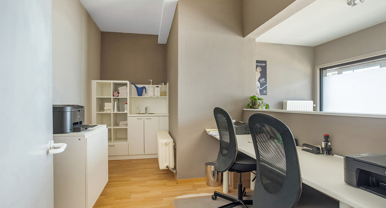 Gebouw voor gemengd gebruik te koop in Vosselaar