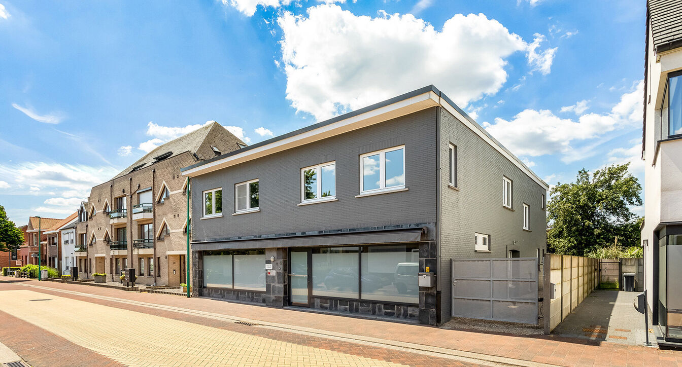 Gebouw voor gemengd gebruik te koop in Vosselaar