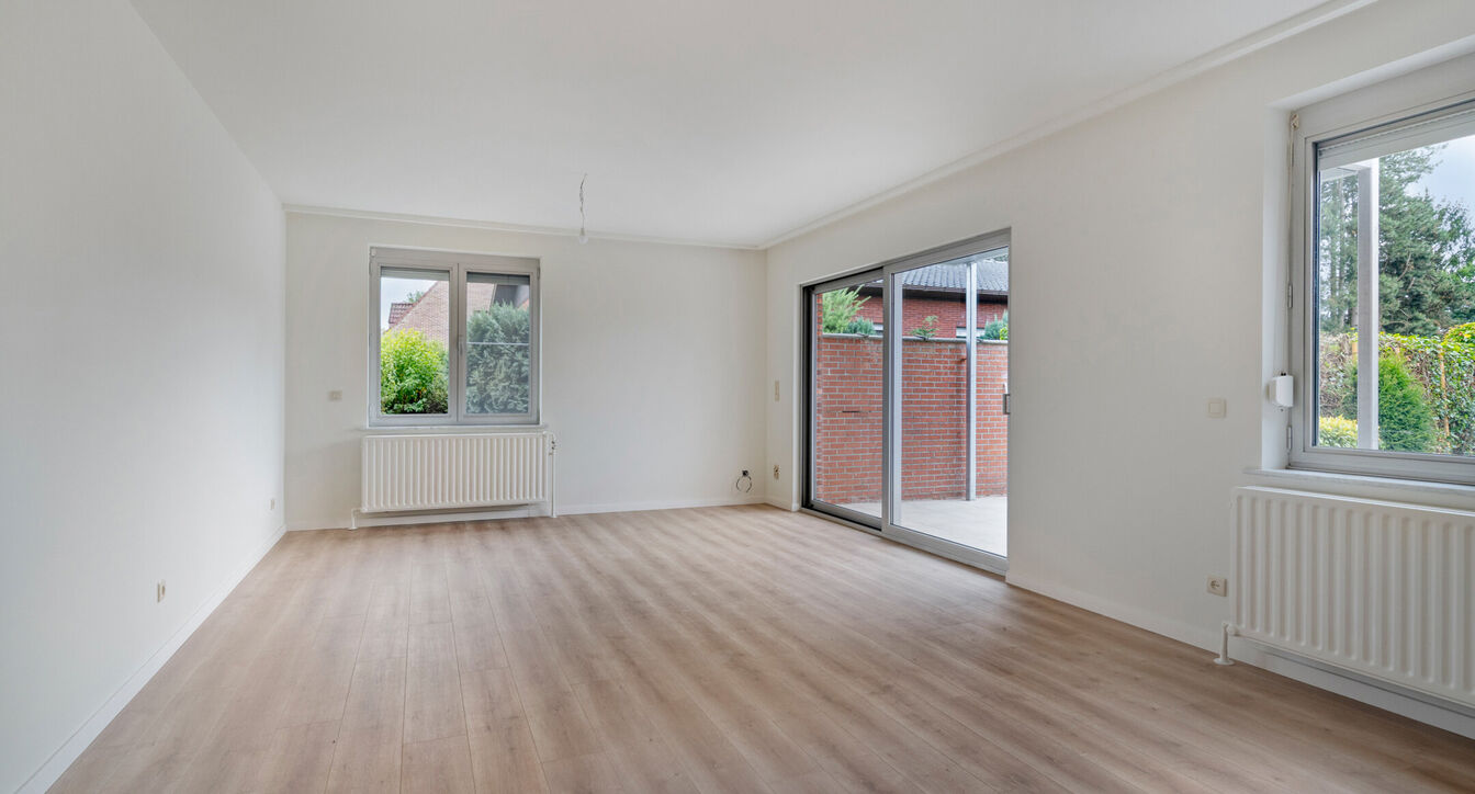 Gelijkvloerse verd. + tuin te huur in Beerse