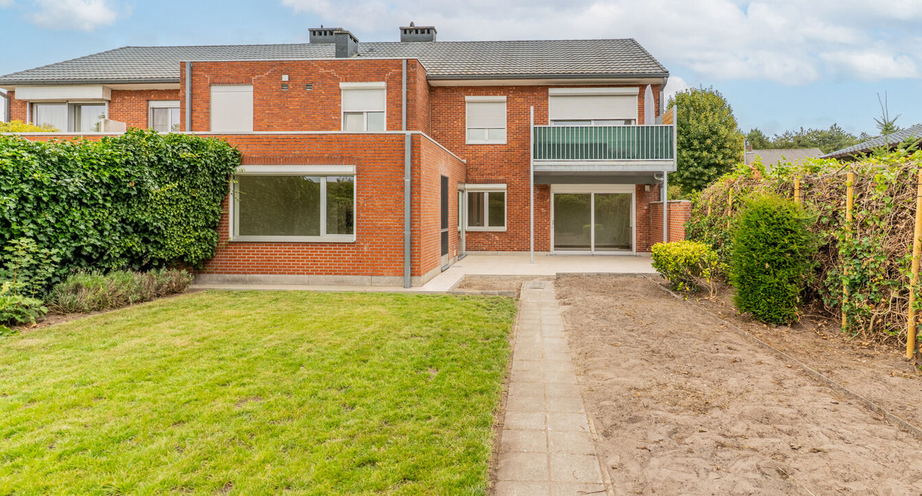 Gelijkvloerse verd. + tuin te huur in Beerse