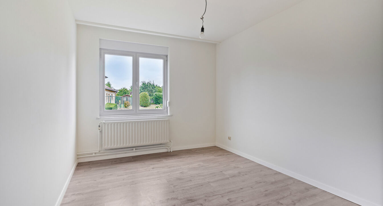Gelijkvloerse verd. + tuin te huur in Beerse