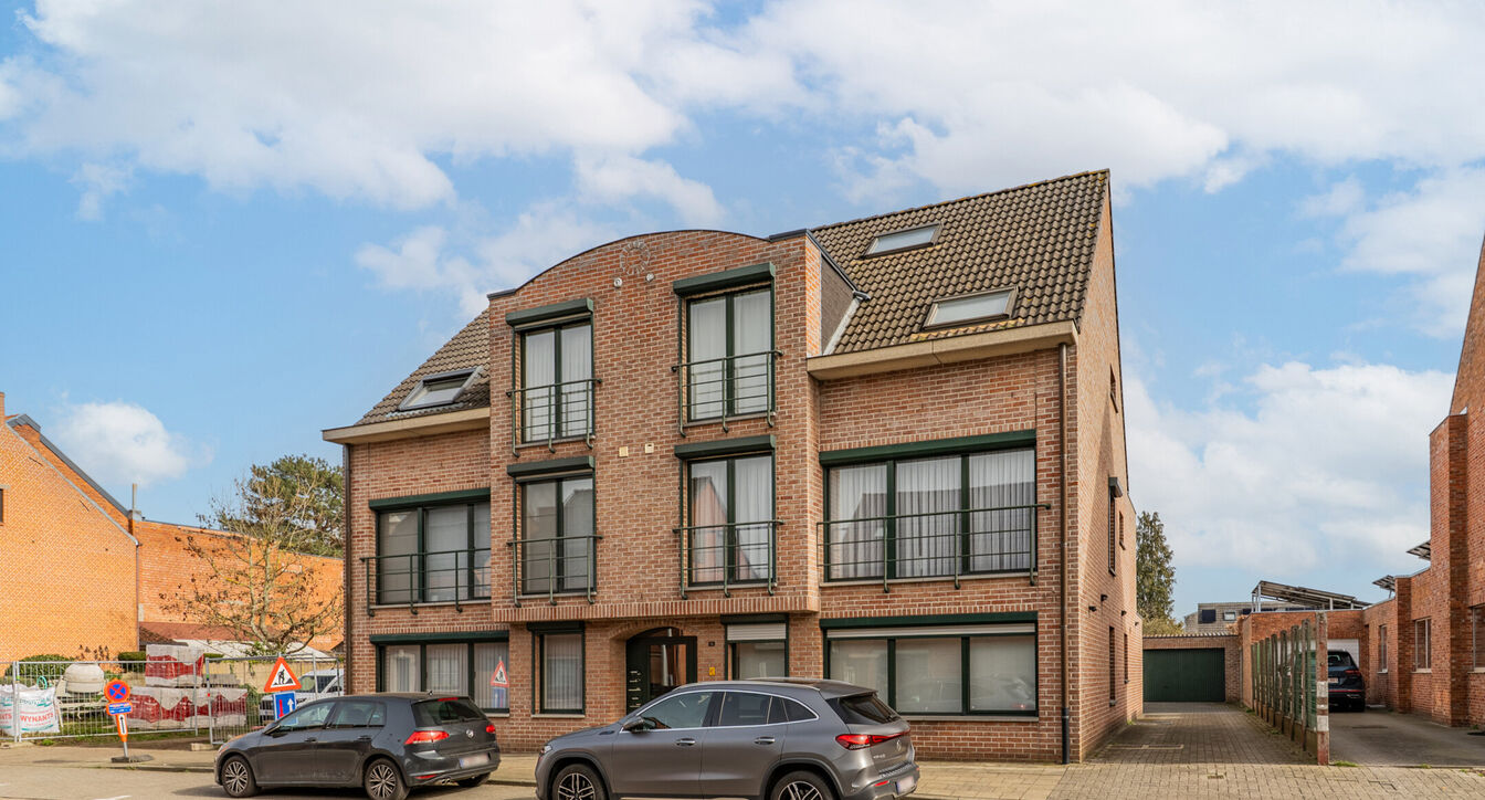 Gelijkvloerse verdieping te huur in Lichtaart