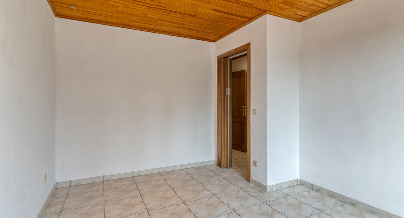 Gelijkvloerse verdieping te huur in Lichtaart