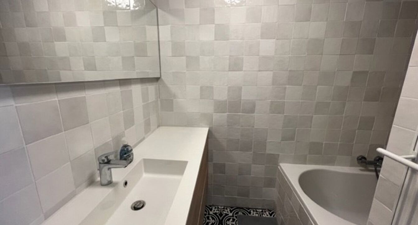 Gelijkvloerse verdieping te huur in Mol