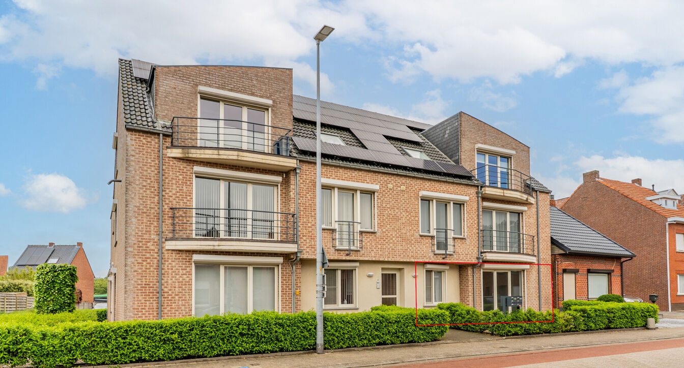 Gelijkvloerse verdieping te koop in Dessel