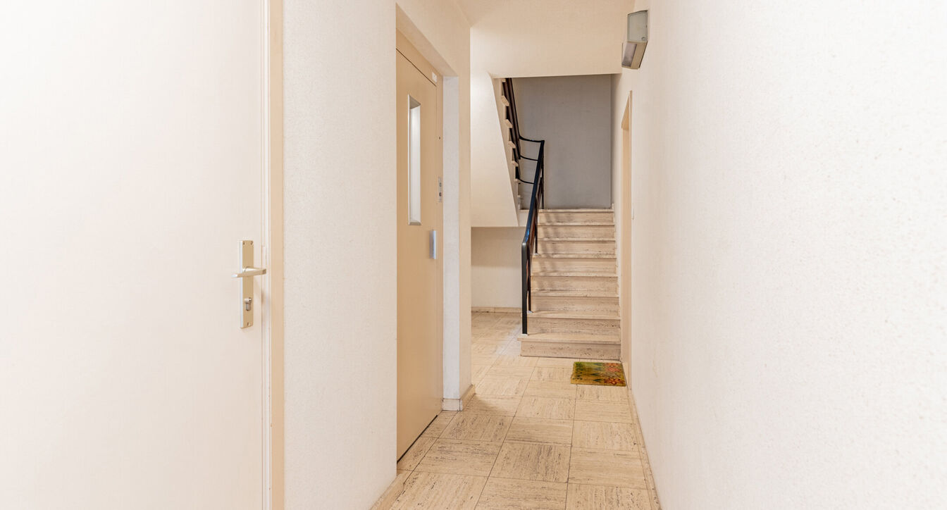 Gelijkvloerse verdieping te koop in Hasselt