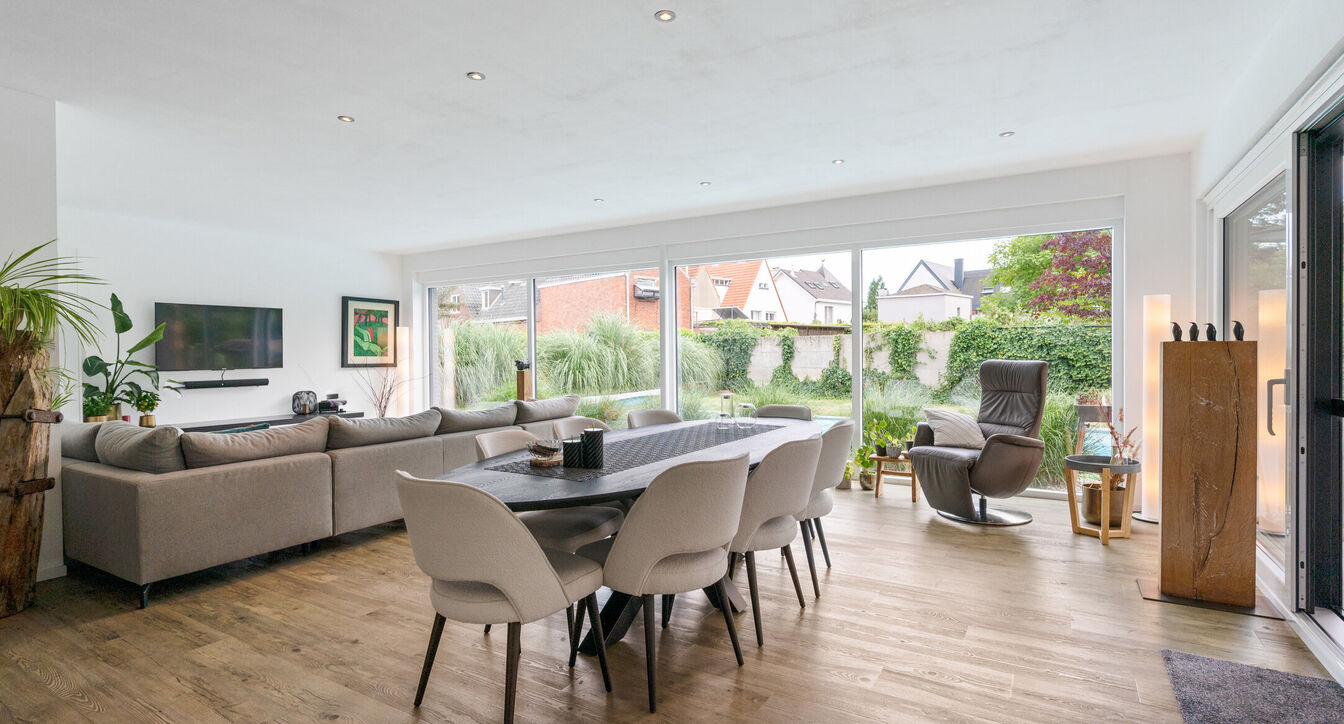 Gelijkvloerse woning te koop in Beerse