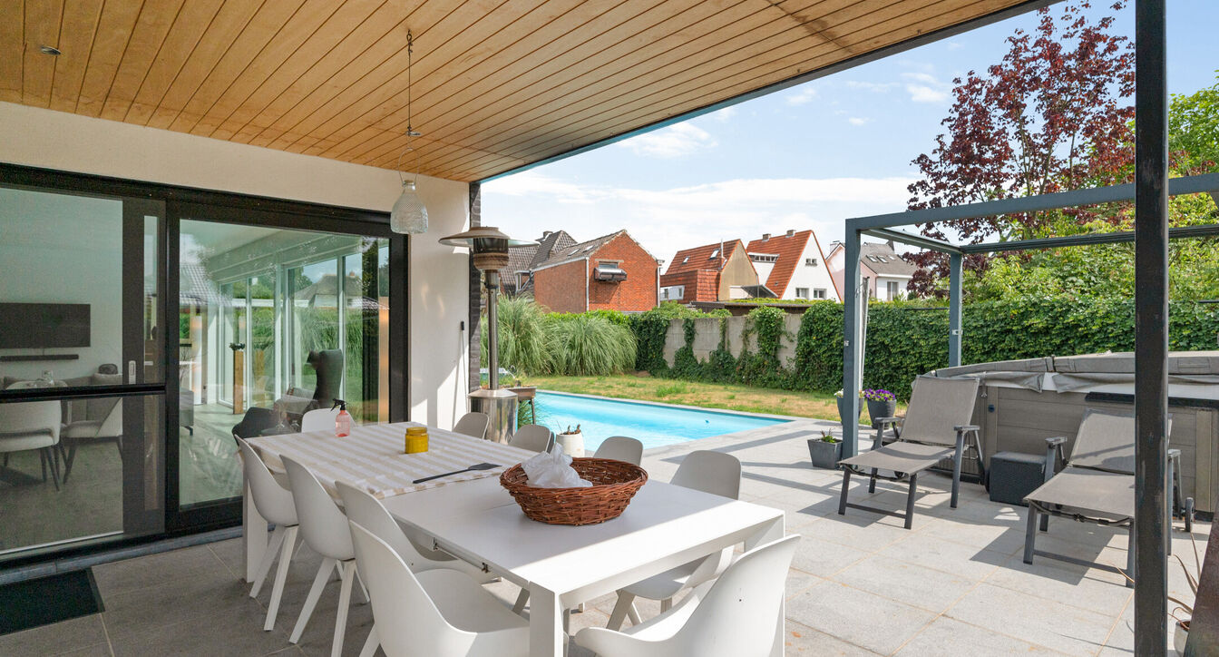 Gelijkvloerse woning te koop in Beerse