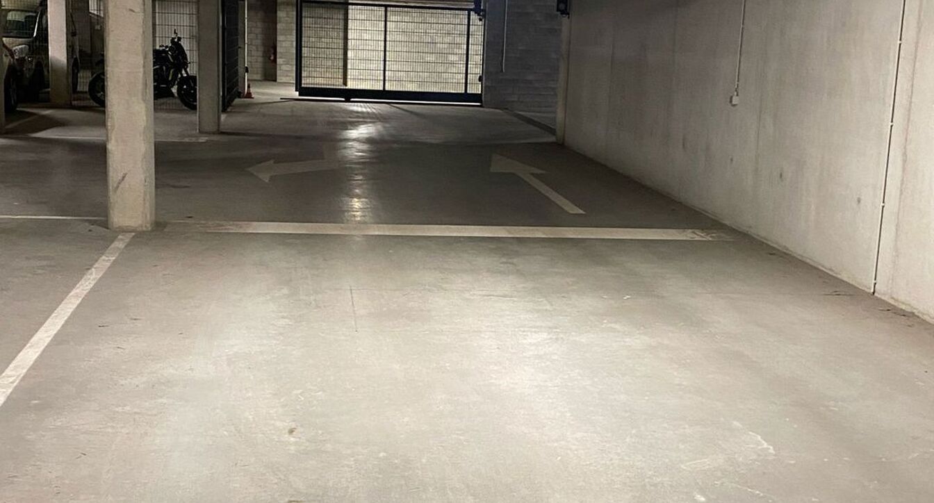 Gesloten garagebox te koop in Beerse