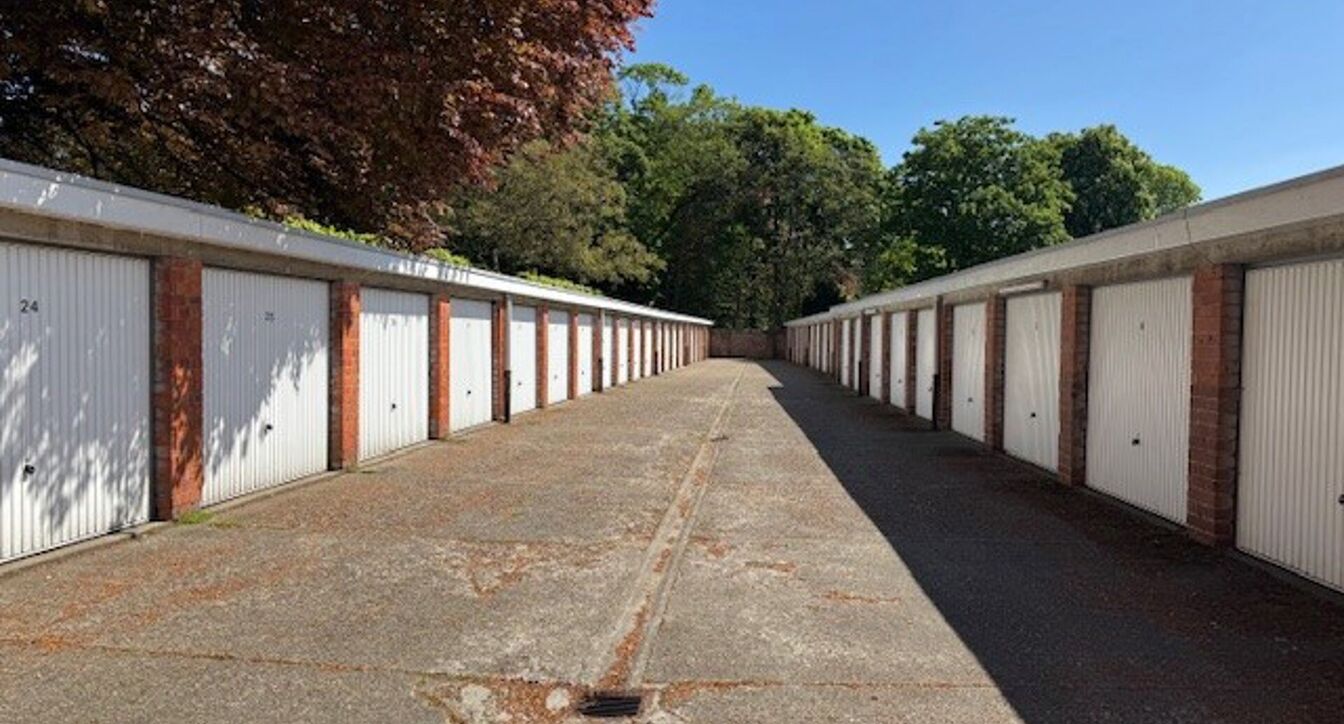 Gesloten garagebox te koop in Turnhout
