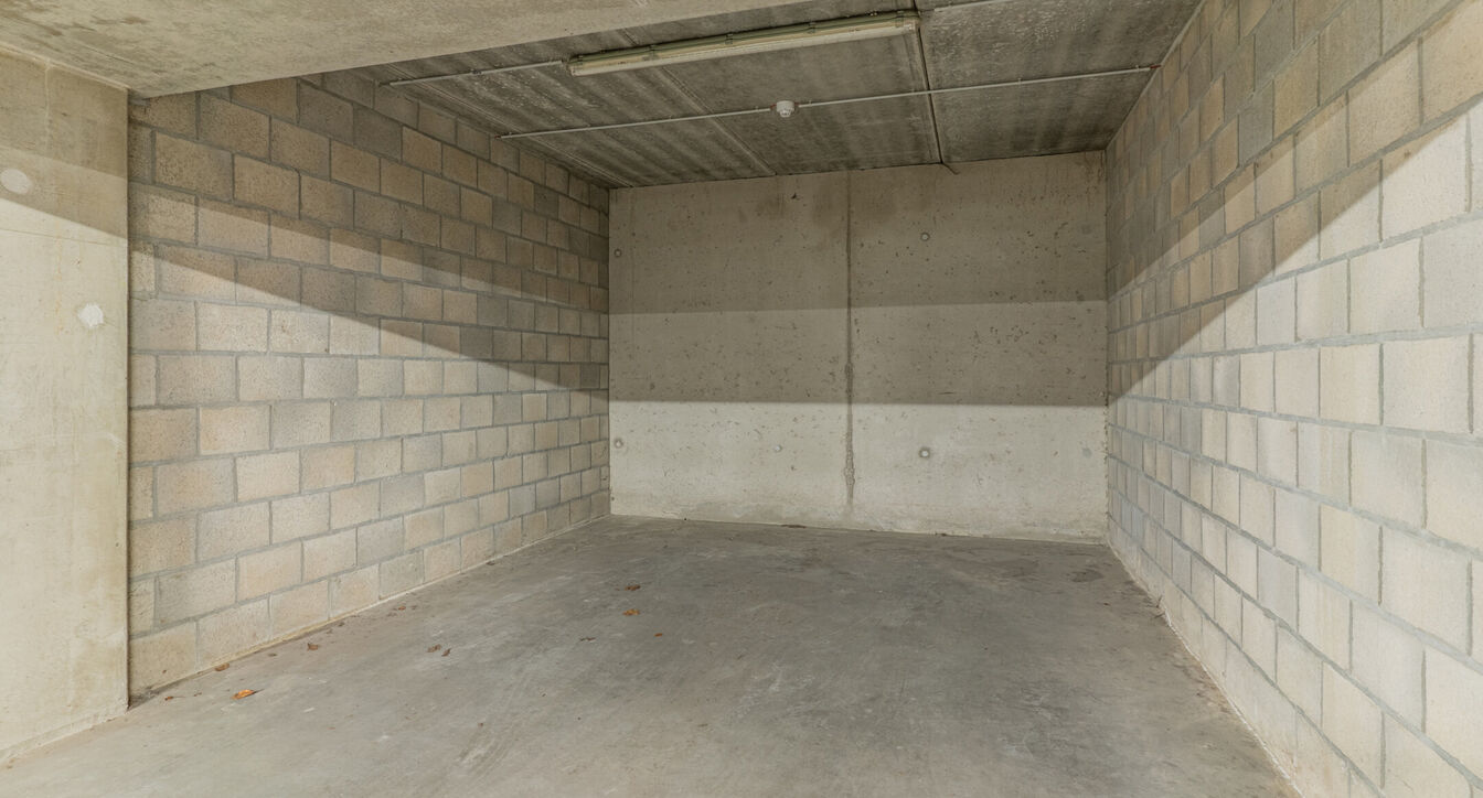 Gesloten garagebox te koop in Turnhout