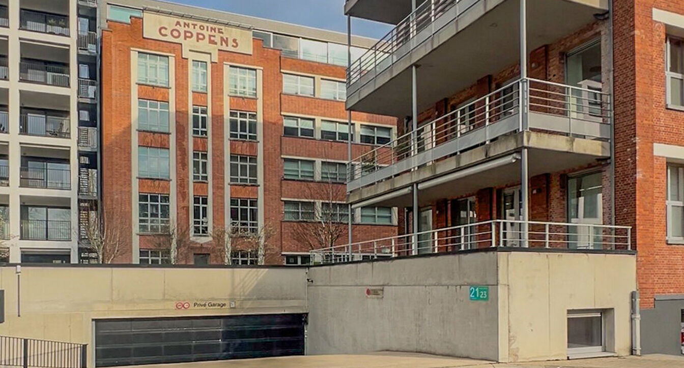 Gesloten garagebox te koop in Turnhout