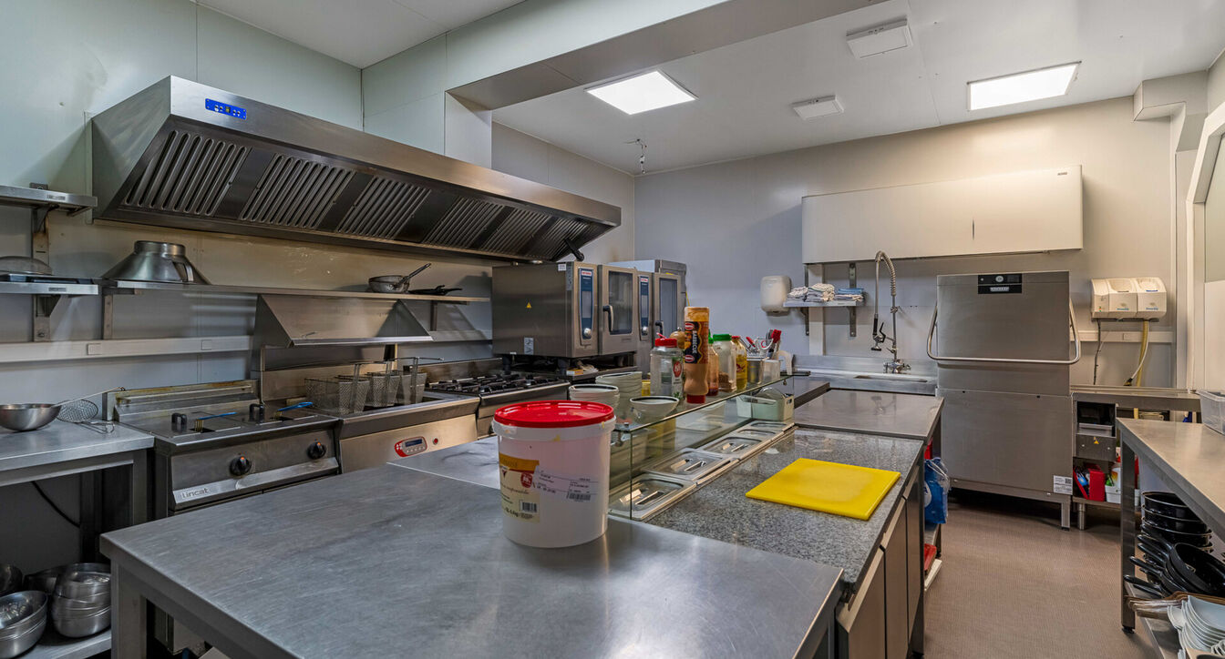 Individuele handelszaak te huur in Retie